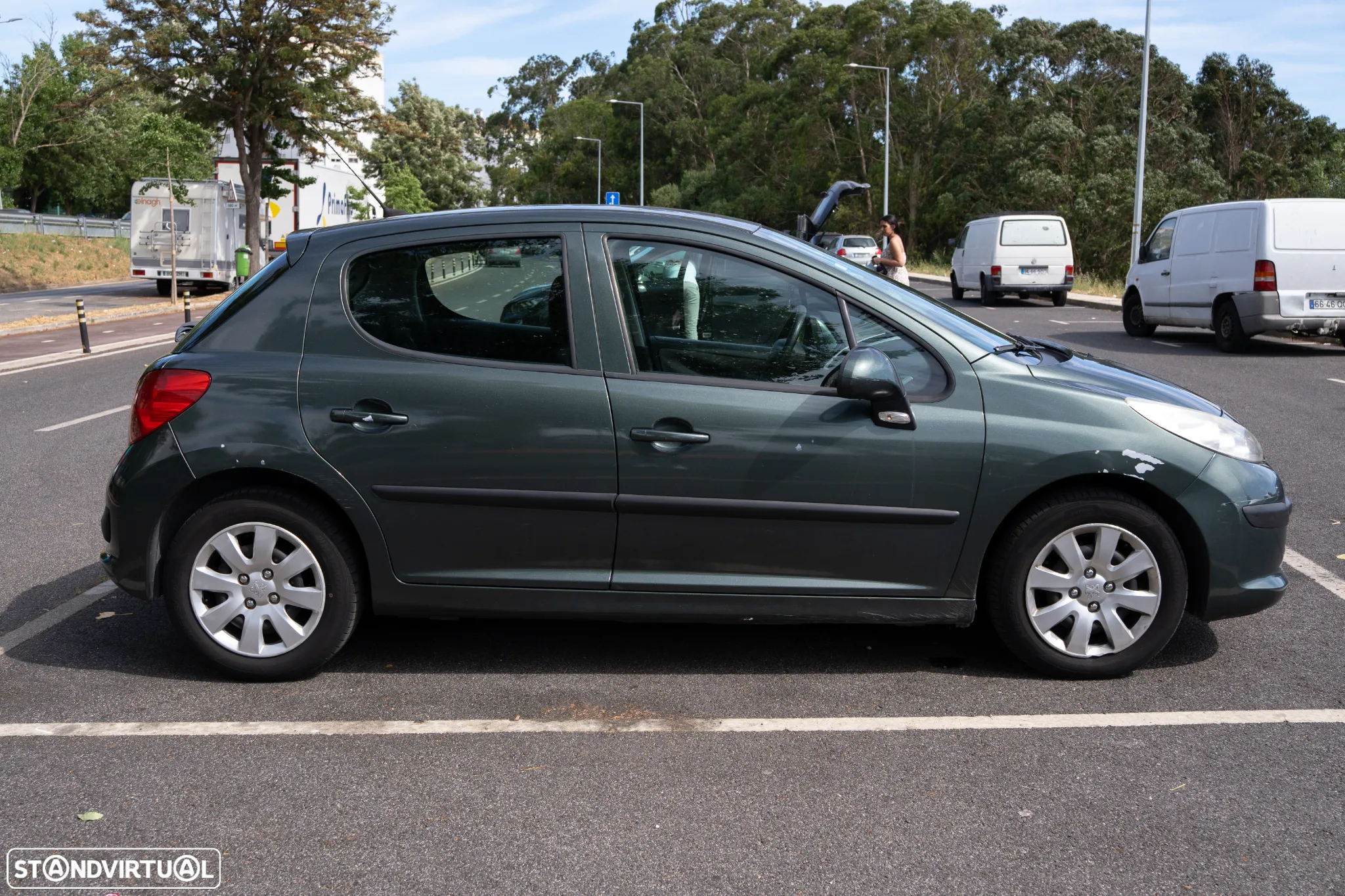 Peugeot 207 - 13