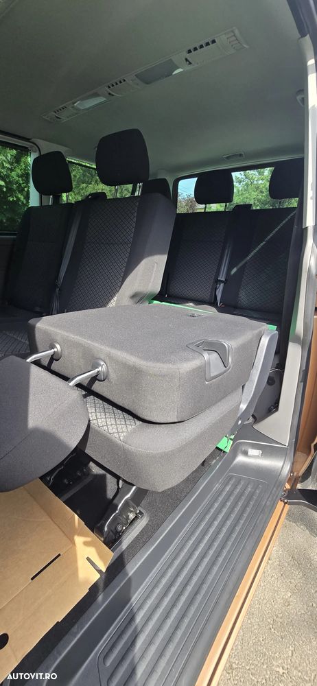 Volkswagen Caravelle 2.0 TDI 150 kW KR Comfortline DSG 4M - 13