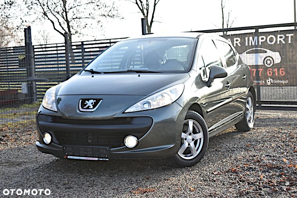 Peugeot 207 1.4 16V Presence - 2