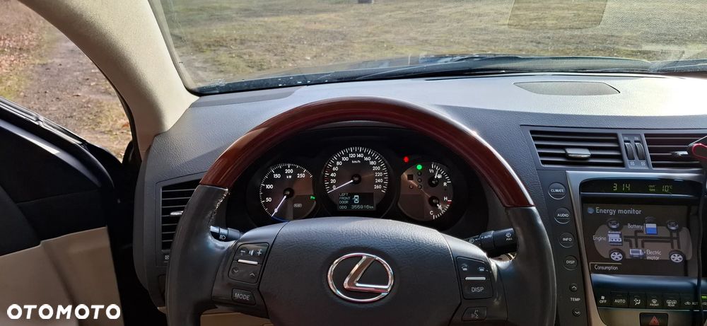 Lexus GS 450h Prestige - 17