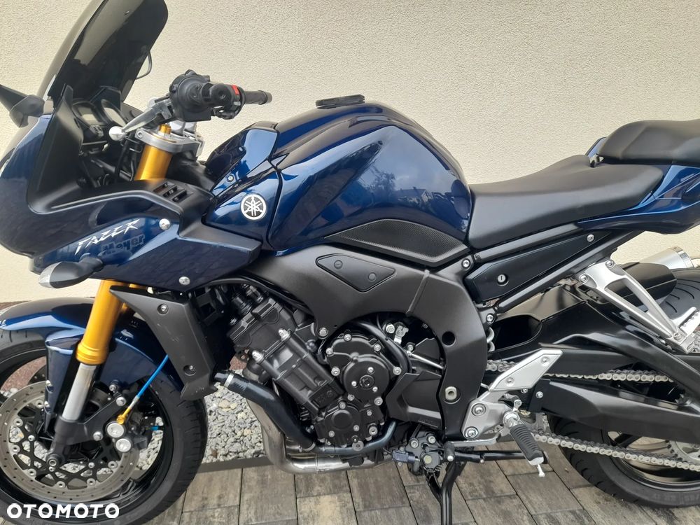 Yamaha FZ - 27