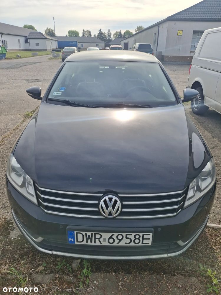 Volkswagen Passat 2.0 TDI Comfortline DSG - 3