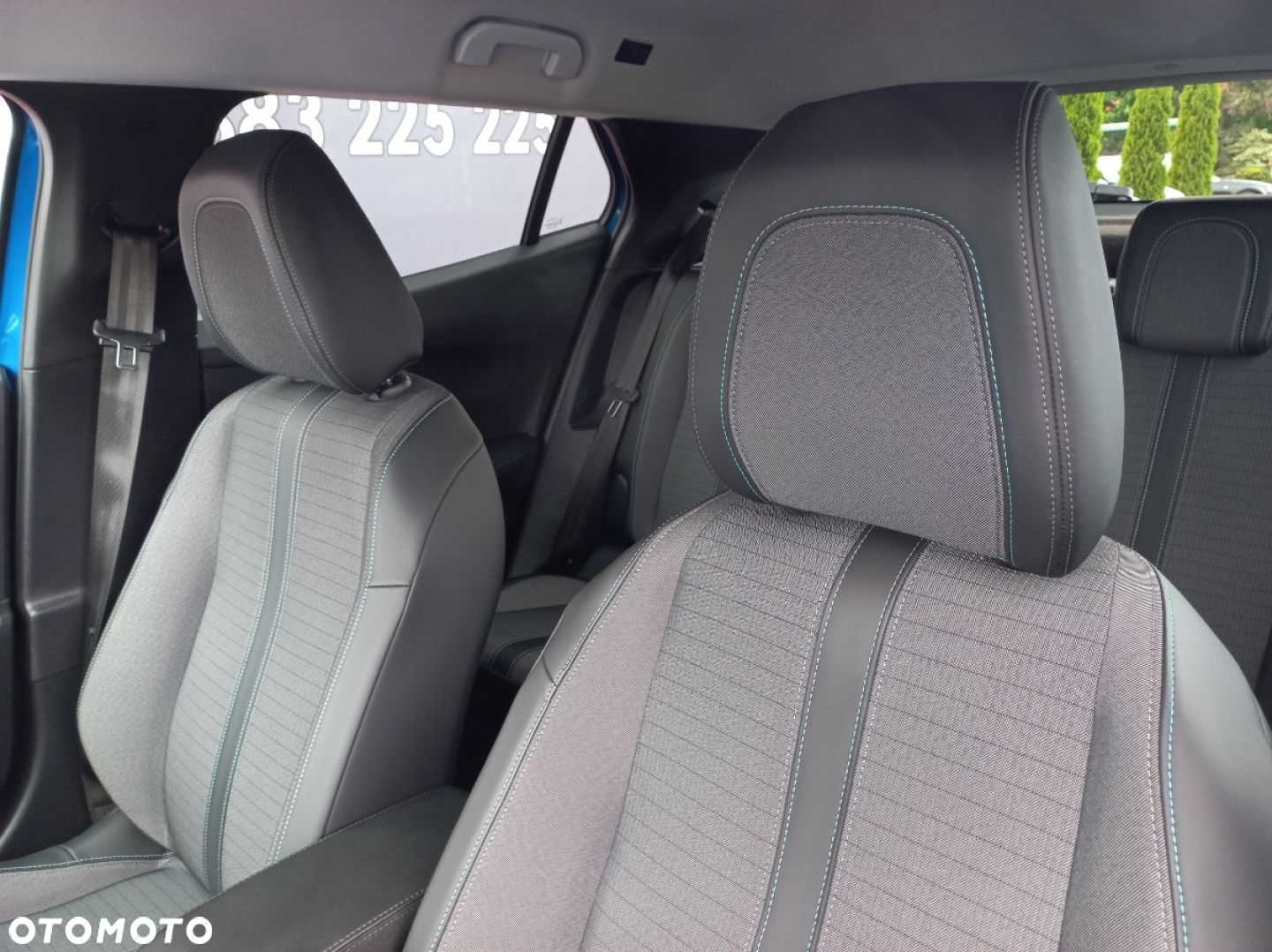 Peugeot 2008 - 14