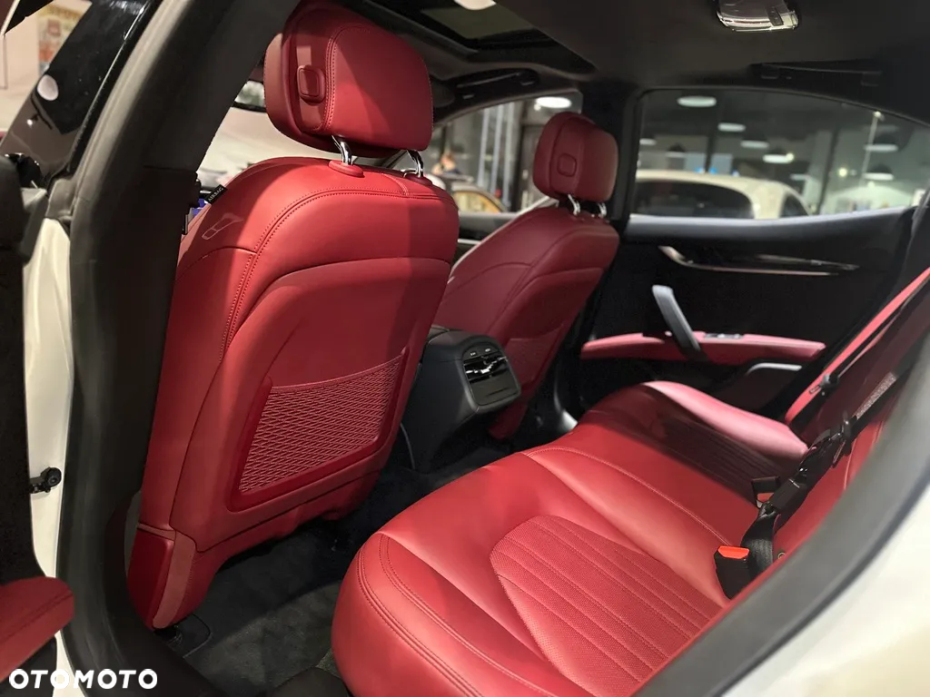 Maserati Ghibli - 27