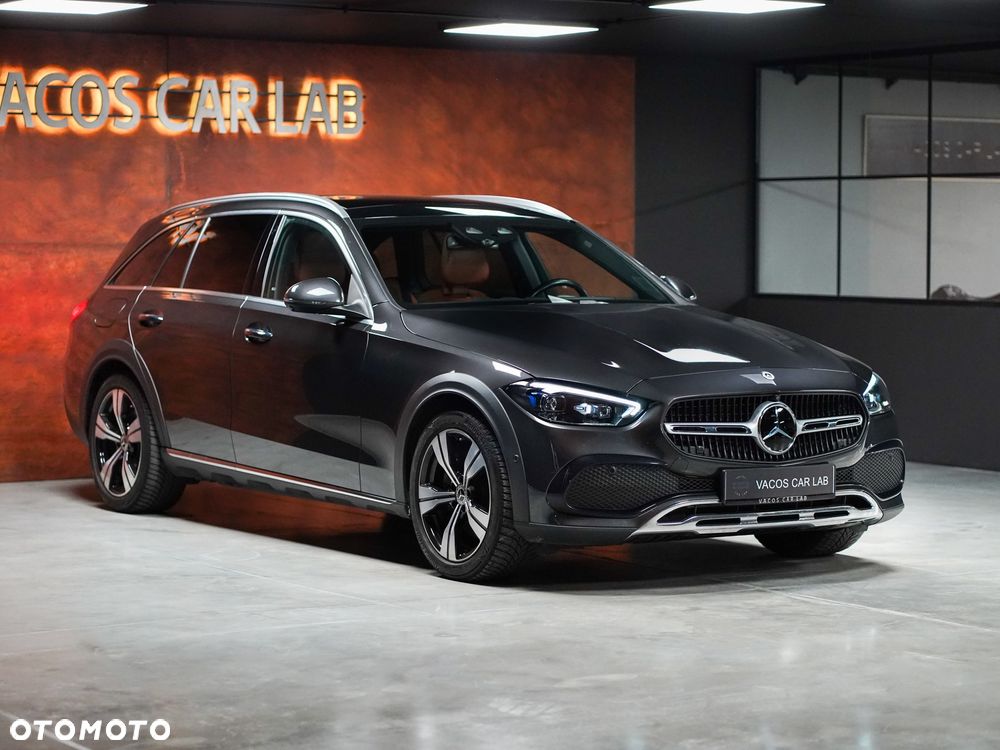 Mercedes-Benz Klasa C 220 d 4MATIC 9G-TRONIC - 2