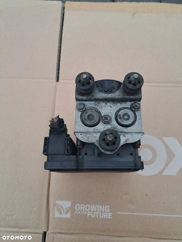 Volkswagen T5 pompa Abs 7H0907379R - 3