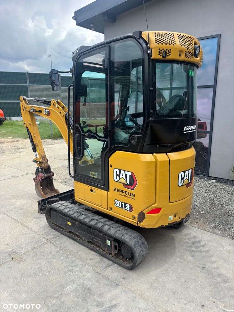 Caterpillar 301.8 - 1