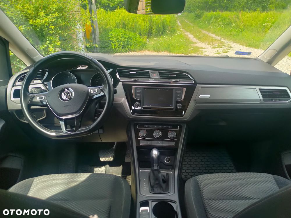 Volkswagen Touran 1.4 TSI BMT Comfortline DSG - 12