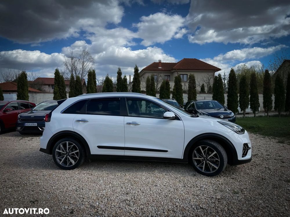 Kia Niro 1.6 GDI HEV 2WD OPF Aut. Vision - 3