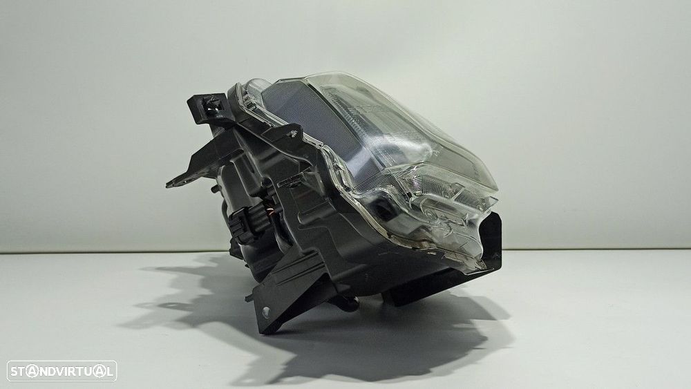 FAROL ESQUERDO NISSAN X-TRAIL (T32) 360 - 2
