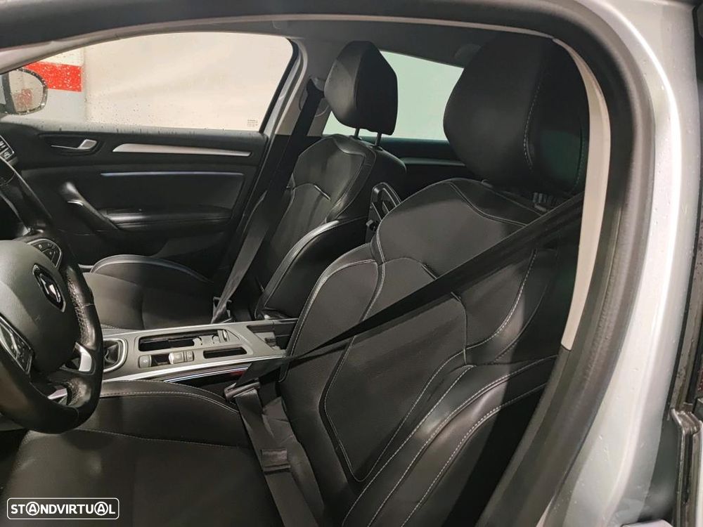 Renault Mégane Sport Tourer 1.5 Blue dCi Intens - 5