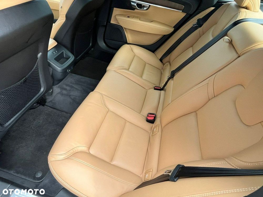 Volvo S90 B5 D AWD Plus Bright - 17