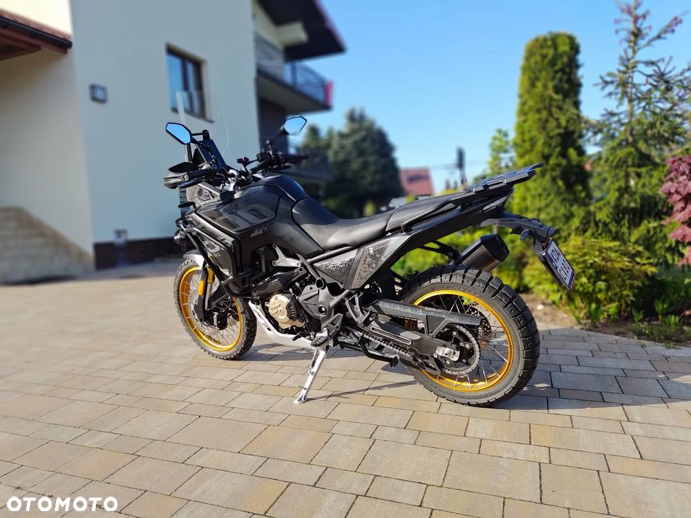 VOGE 800 Rally - 12