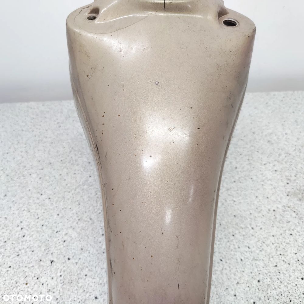 Błotnik przód, przedni Aprilia Scarabeo 50 - 3