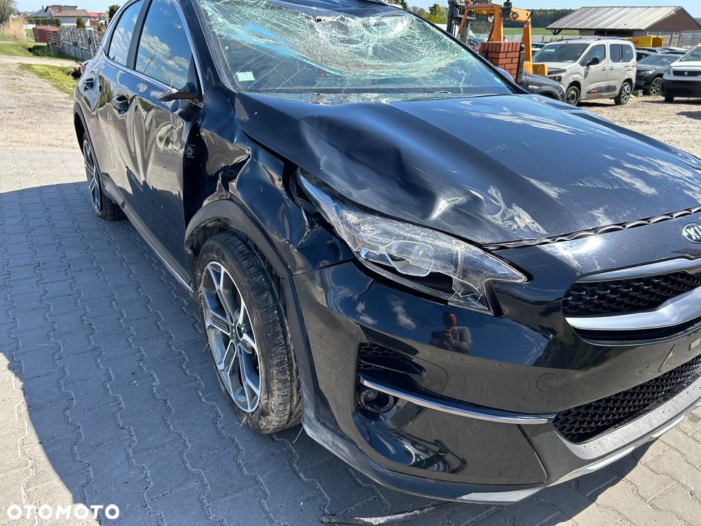 Kia XCeed - 5