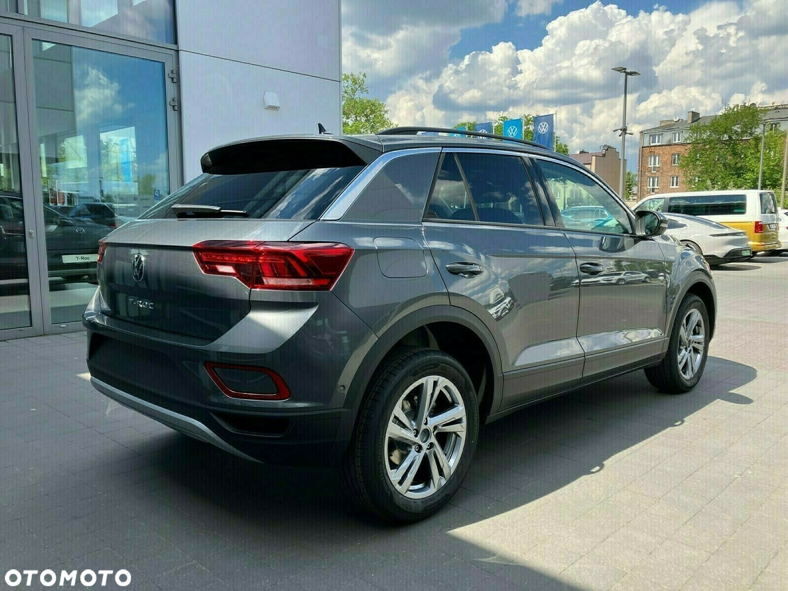 Volkswagen T-Roc - 7