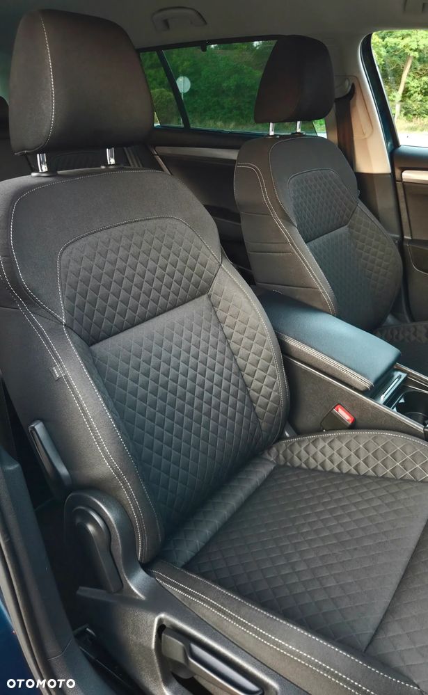 Skoda Superb 1.6 TDI GreenLine - 9