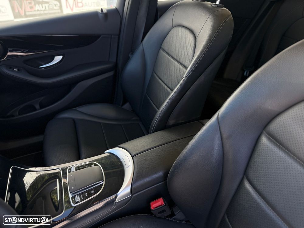 Mercedes-Benz GLC 300 de 4Matic - 25