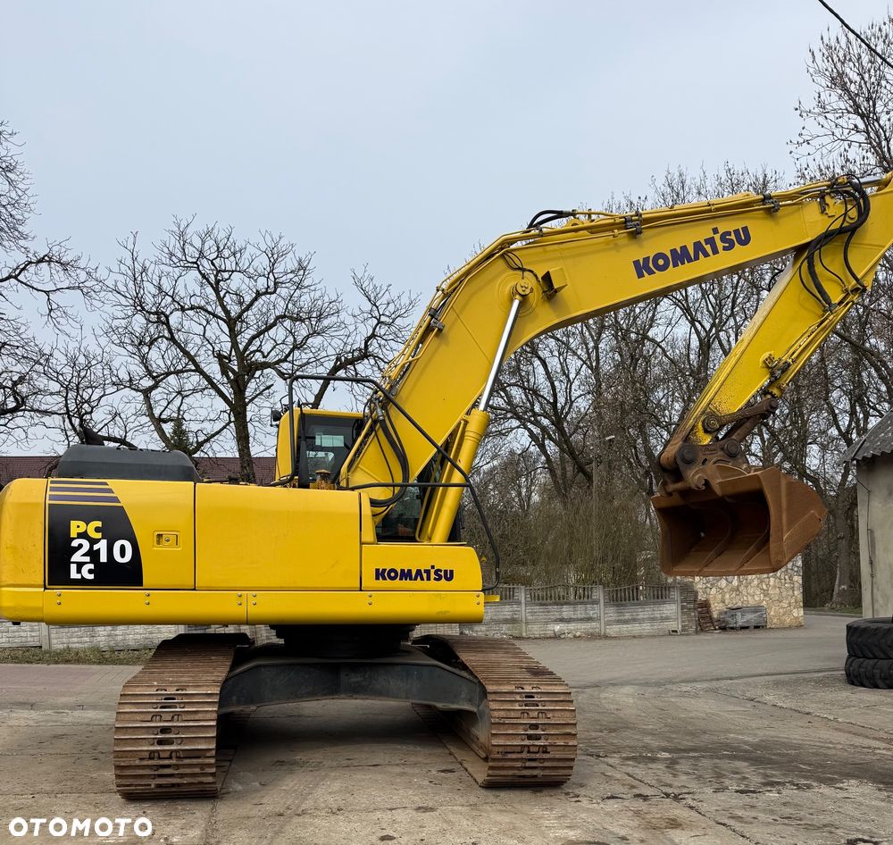 Komatsu PC 210 LC - 1