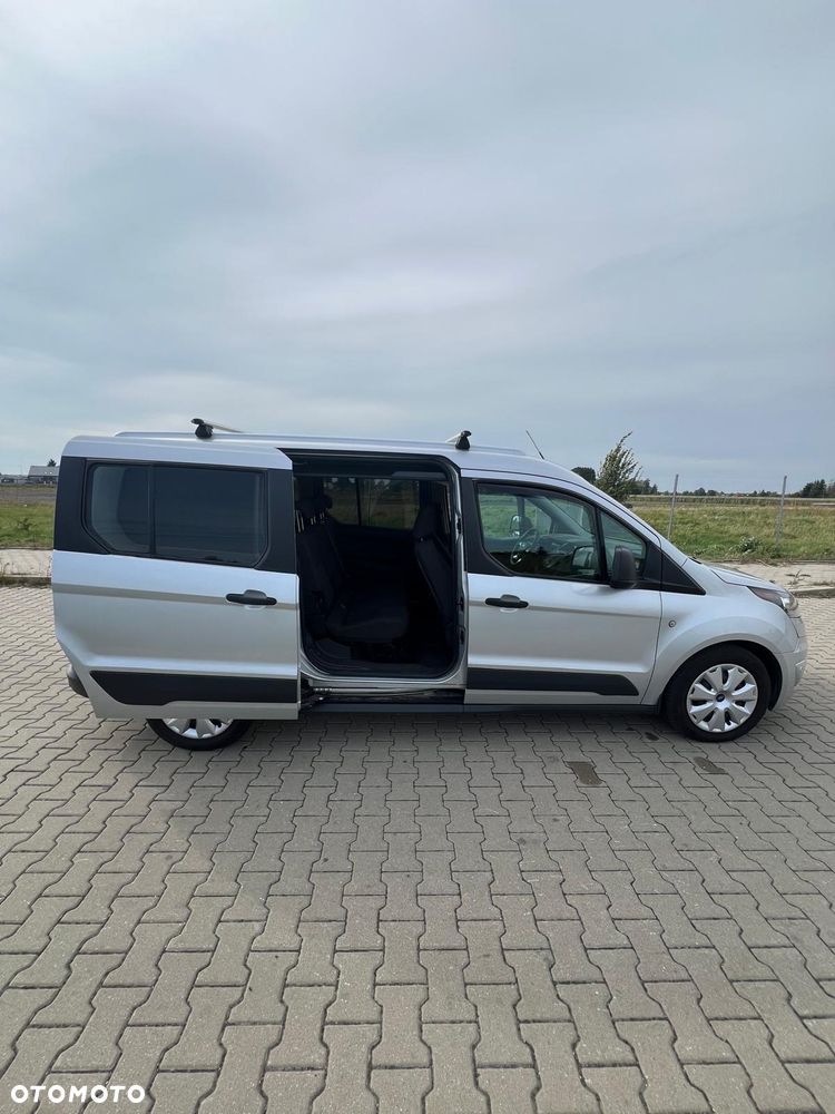 Ford Tourneo Connect - 9