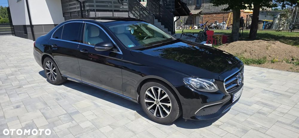 Mercedes-Benz Klasa E 200 d 9G-TRONIC - 1