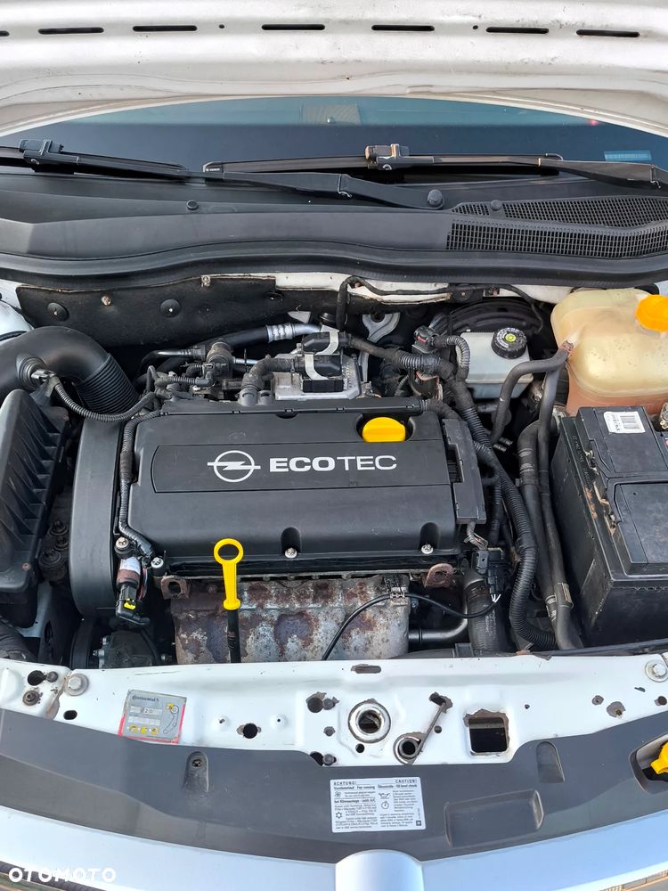 Opel Astra 1.6 Enjoy EasyTronic - 24