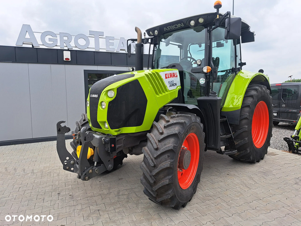 Claas ARION 520 CIS Przedni WOM + TUZ