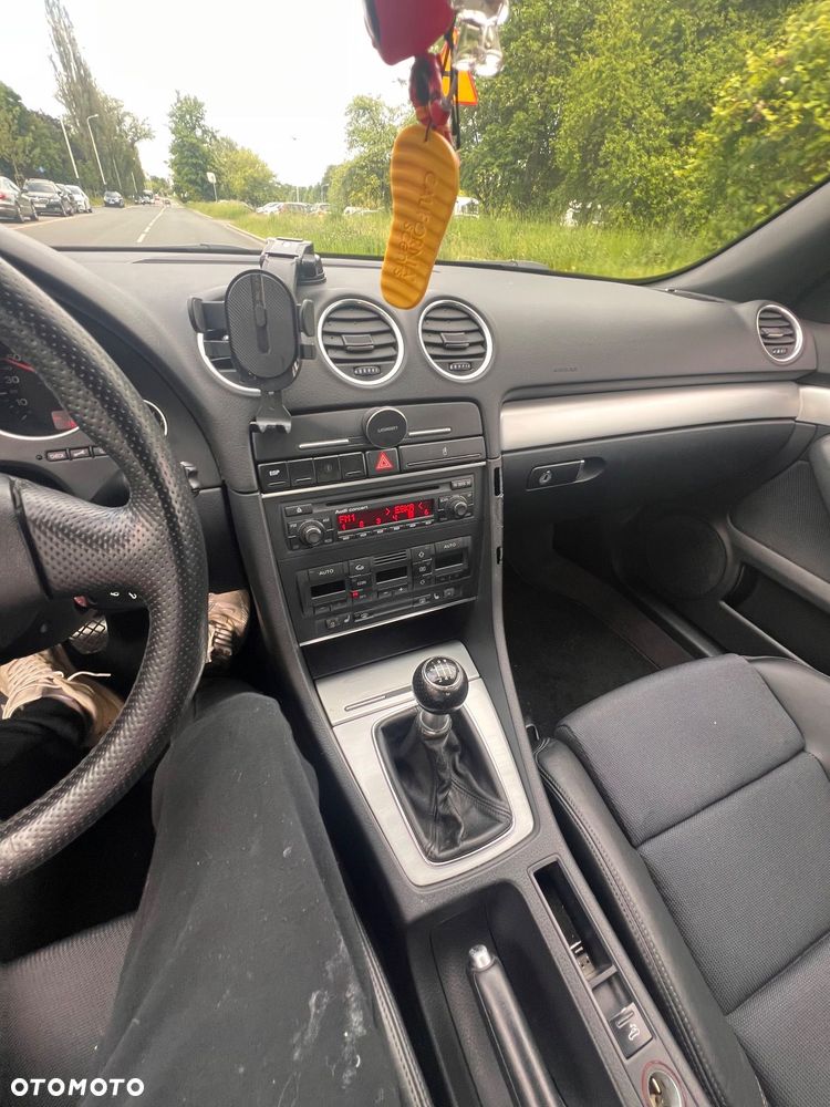 Audi A4 Cabrio 1.8 T - 22