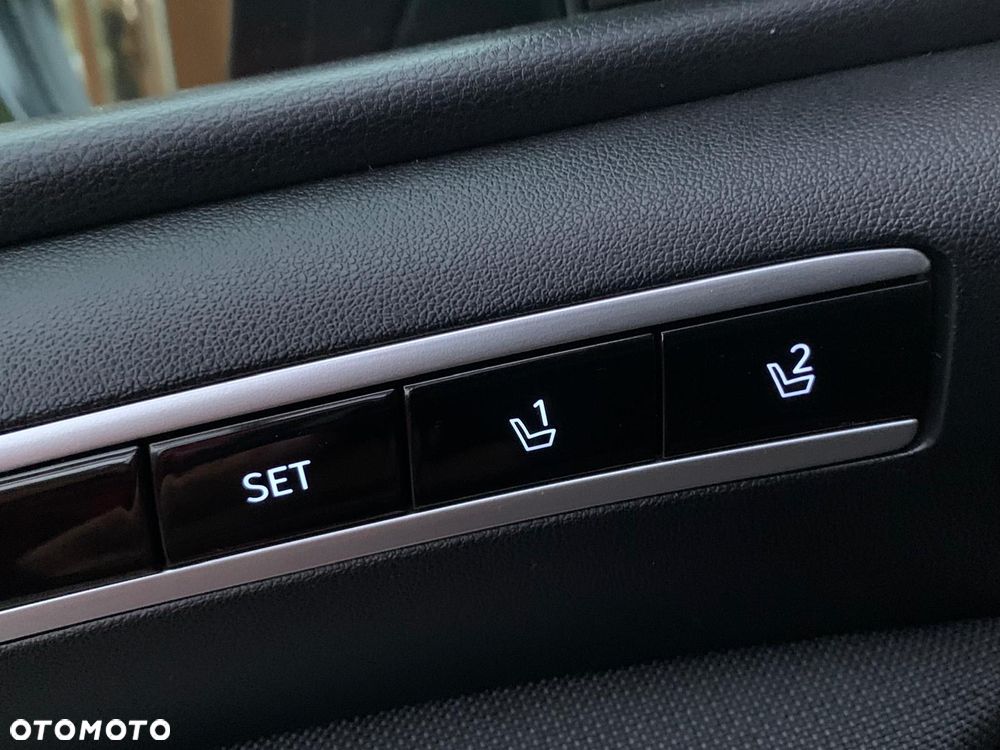 Hyundai Tucson 1.6 T-GDi HEV Platinum 4WD - 22