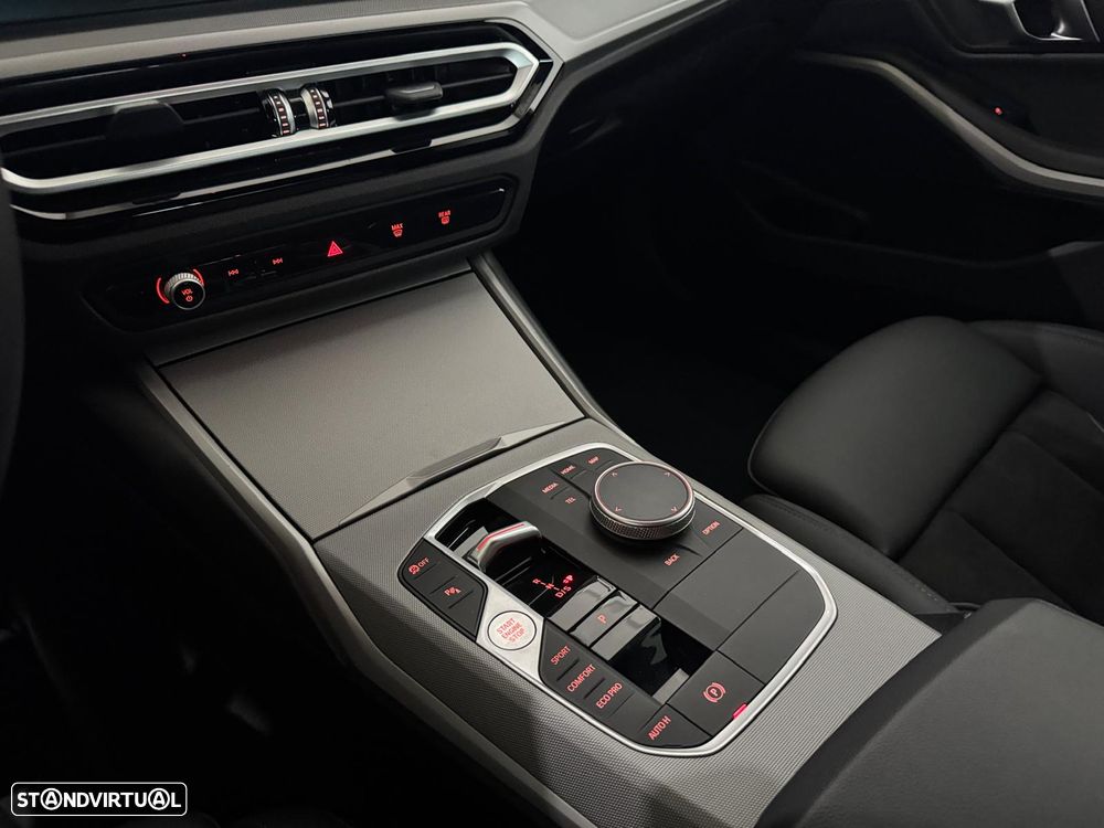 BMW 320 d Pack M Auto - 24