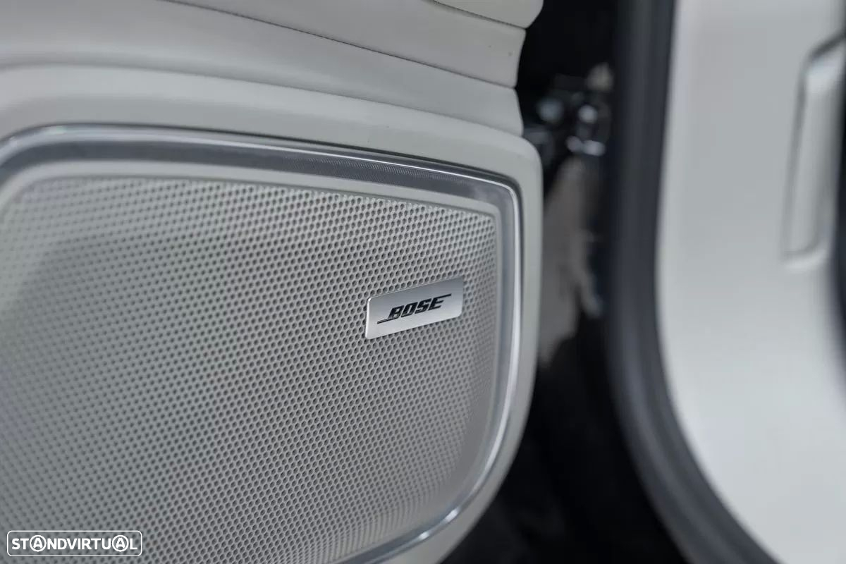 Porsche Panamera Sport Turismo 4 E-Hybrid - 24