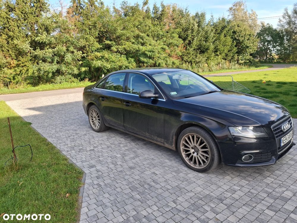 Audi A4 Avant - 1