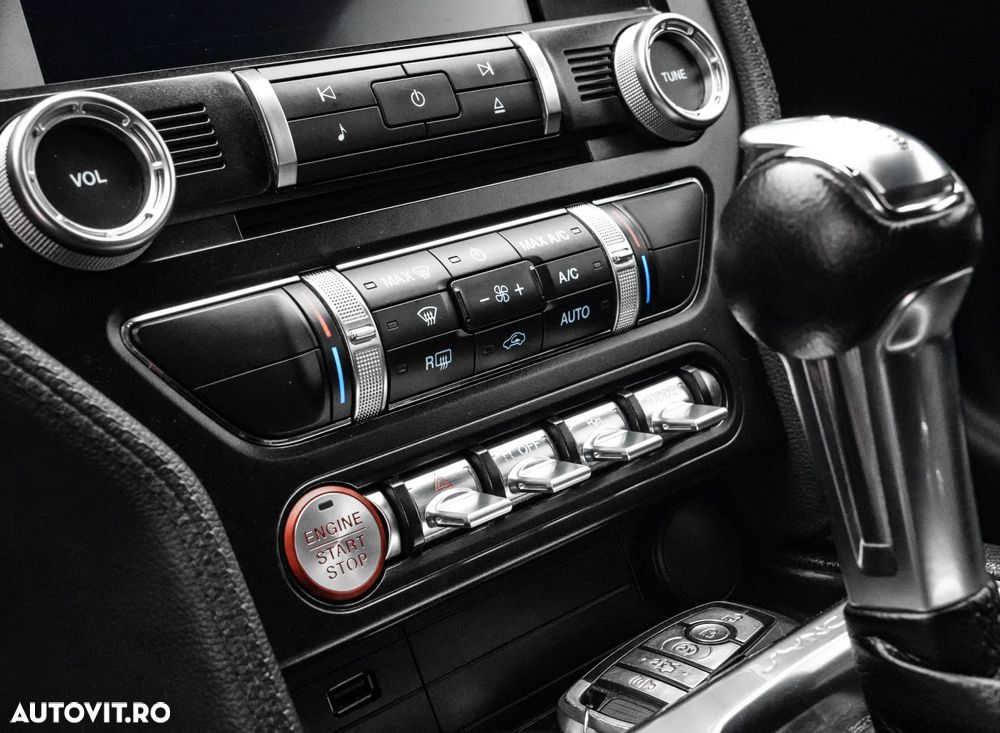 Ford Mustang 2.3 EcoBoost Aut. - 16