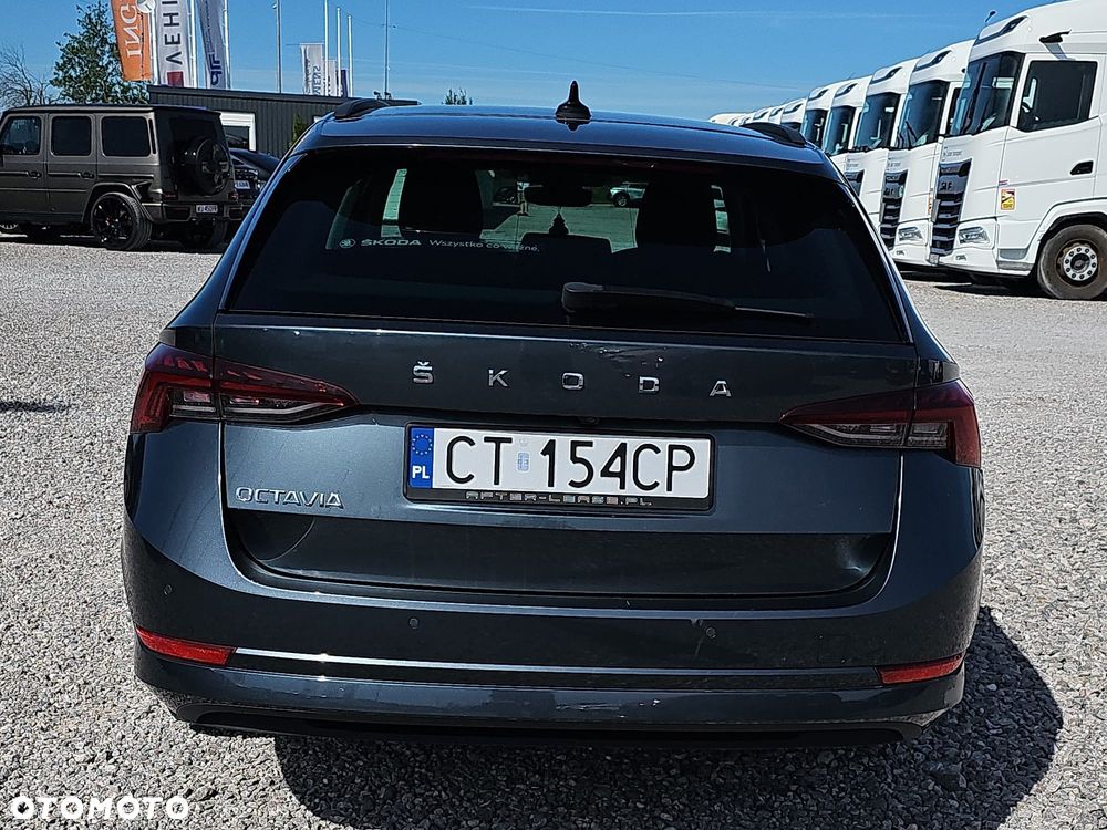 Skoda Octavia 2.0 TDI Ambition DSG - 6