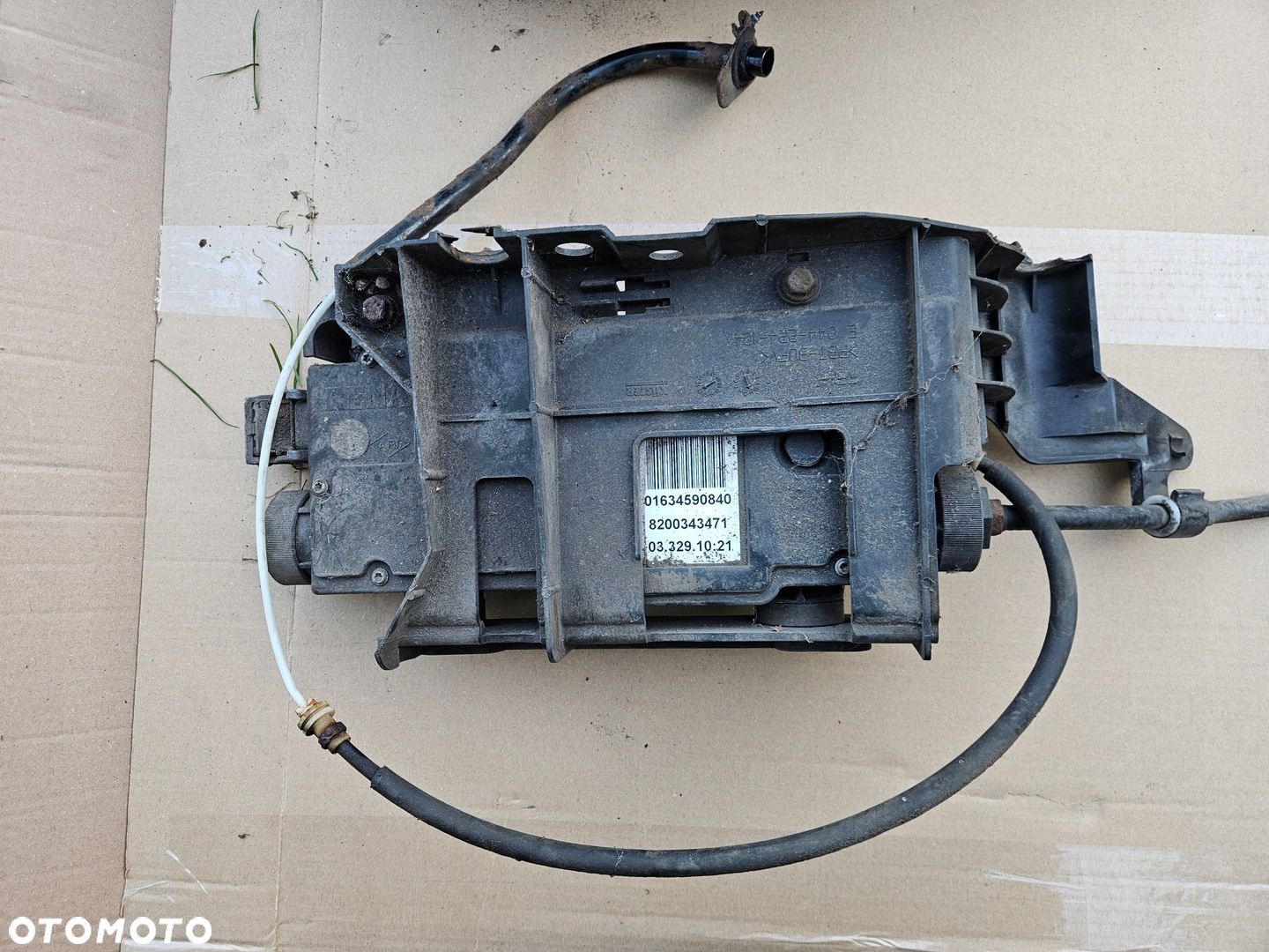 HAMULEC ELEKTRYCZNY RĘCZNY SCENIC II 8200343471 - 1