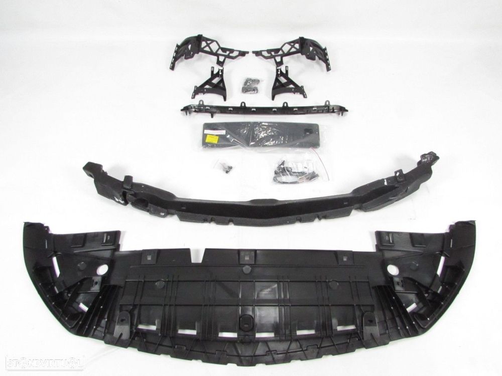 Body Kit Look A35 Novo/ ABS MERCEDES-BENZ A-CLASS Saloon V177 - 11