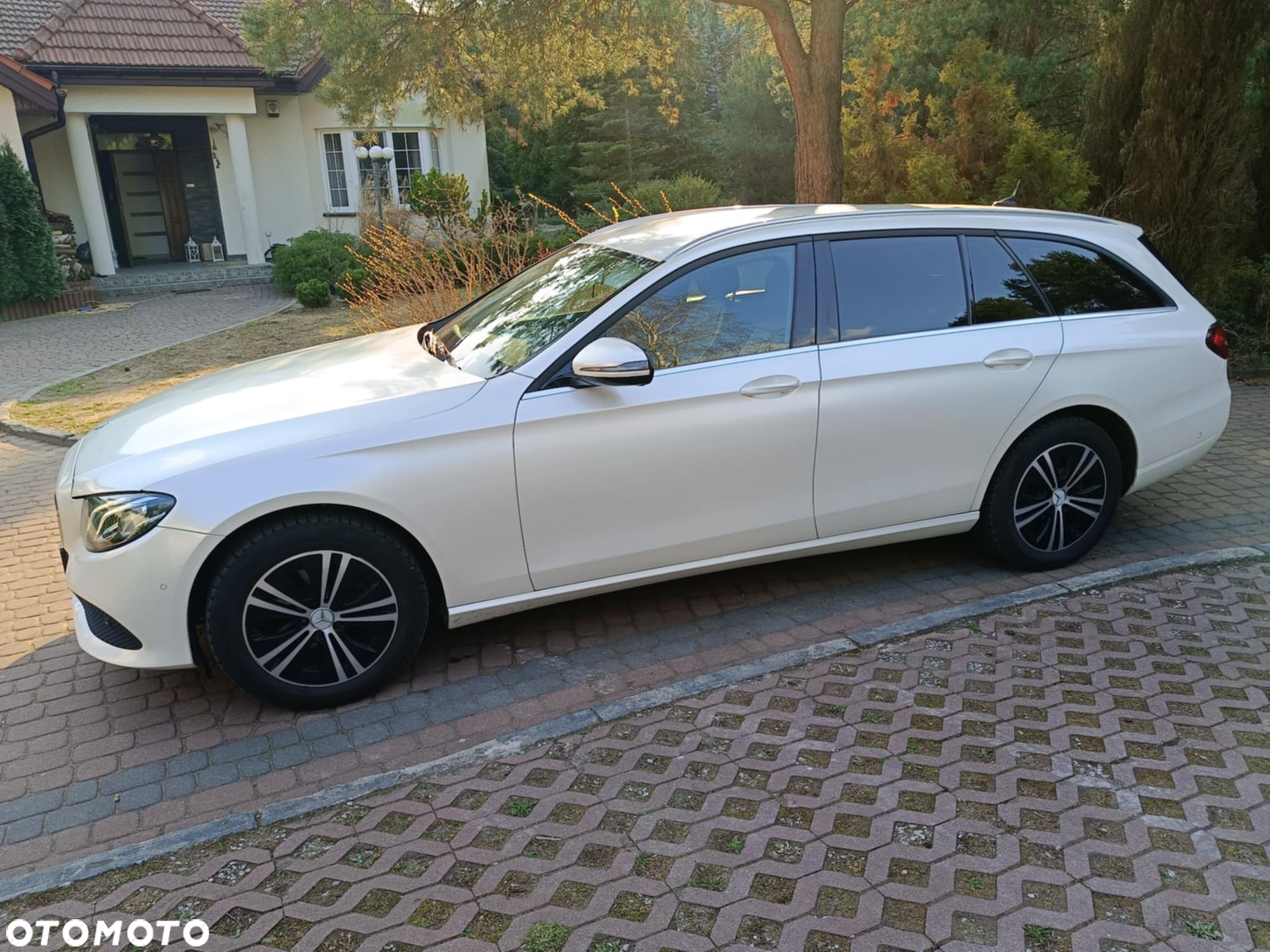 Mercedes-Benz Klasa E - 8