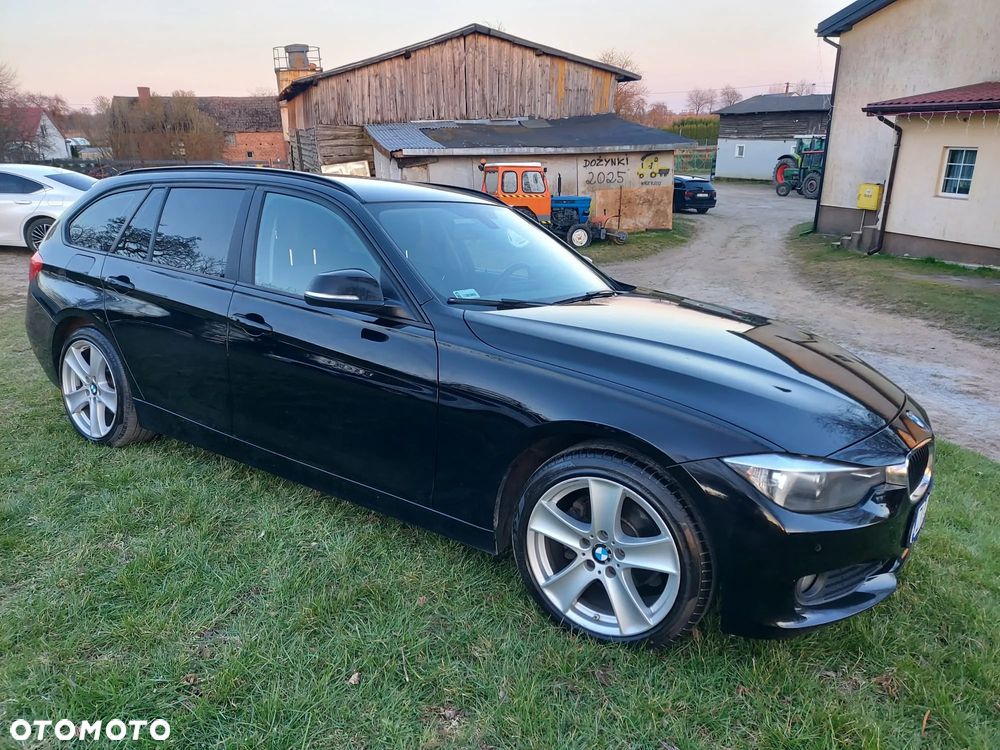 BMW Seria 3 318d DPF - 15