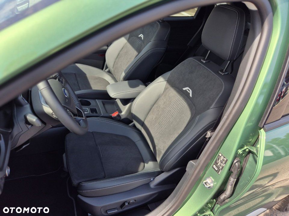 Ford Kuga - 17