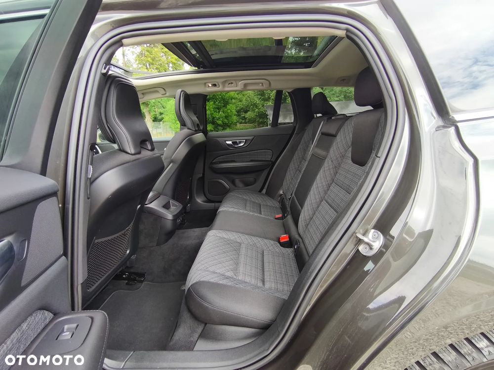 Volvo V60 - 22