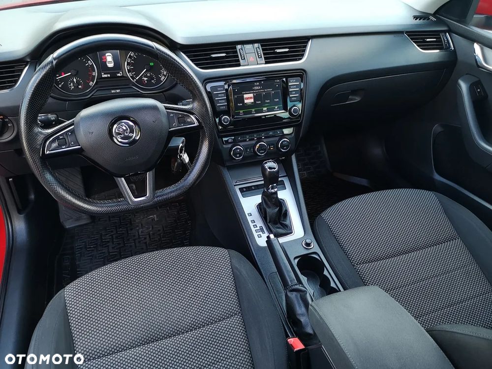 Skoda Octavia 1.4 TSI DSG Ambition - 5