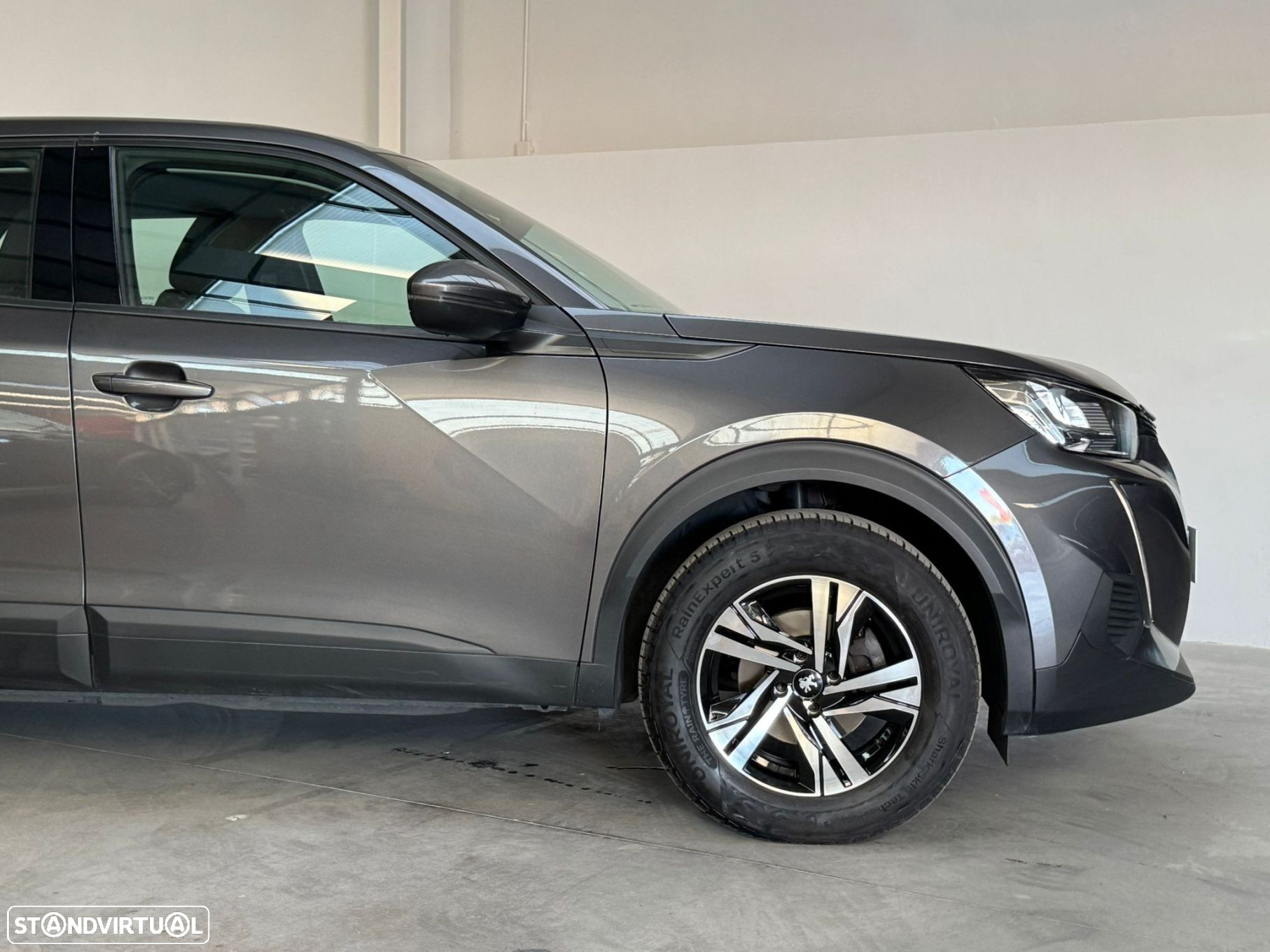 Peugeot 2008 1.2 PureTech Active - 9