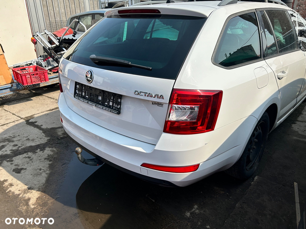 SKODA OCTAVIA III 3 KLAPA ZDERZAK TYŁ LF9E WANNA PODŁOGA BŁOTNIK ZAWIESZENIE