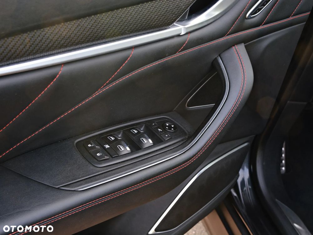 Maserati Levante S Q4 GranSport - 18