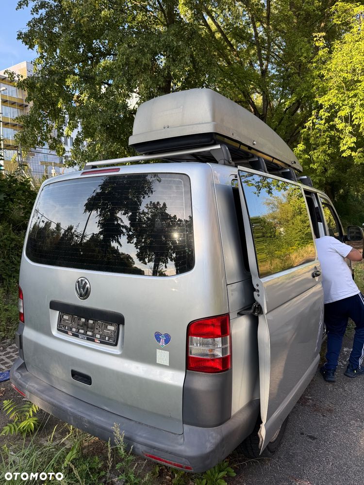 Volkswagen Multivan - 4