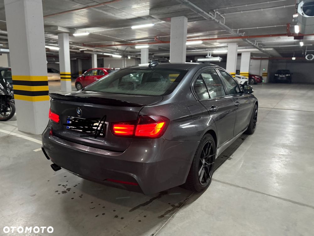 BMW Seria 3 318d DPF Edition Sport - 7