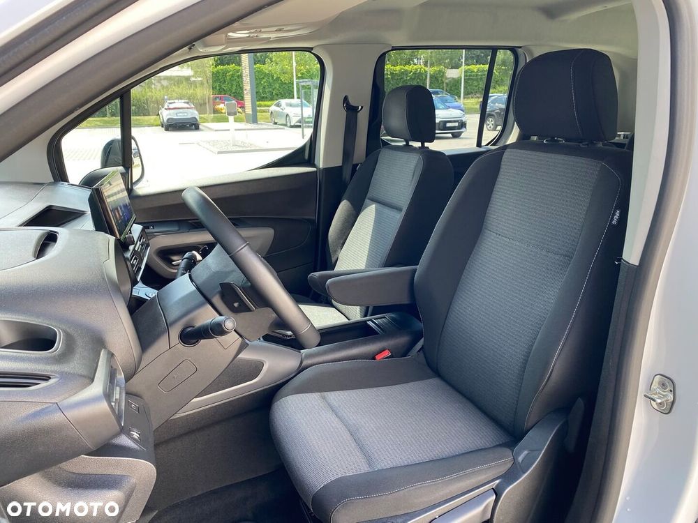 Toyota Proace City Verso 1.5 D-4D Family - 6
