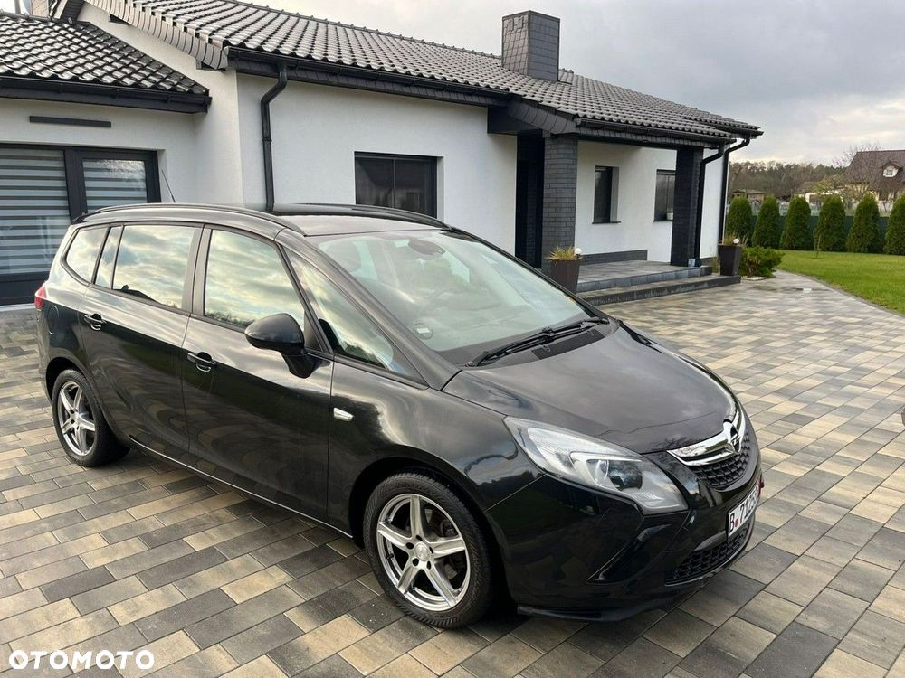 Opel Zafira - 1