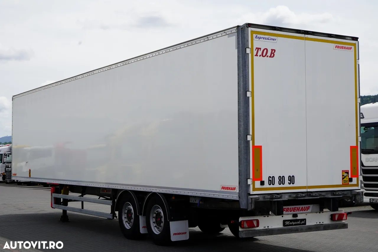 Fruehauf CONTAINER / KOFFER / AXE SAF / 2 AXE / PODEA RESISTENTĂ: ȘINĂ DIN SCADĂ - 4