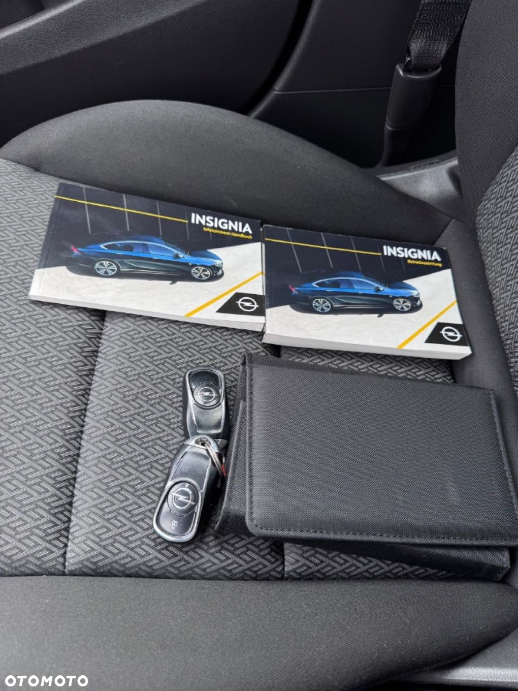 Opel Insignia - 33